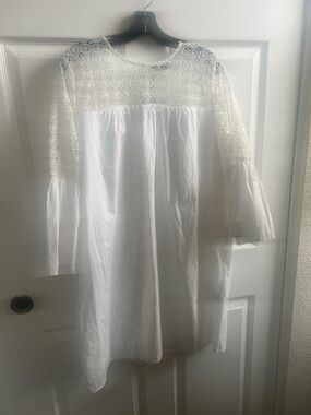Who What Wear White Crochet Lace Top